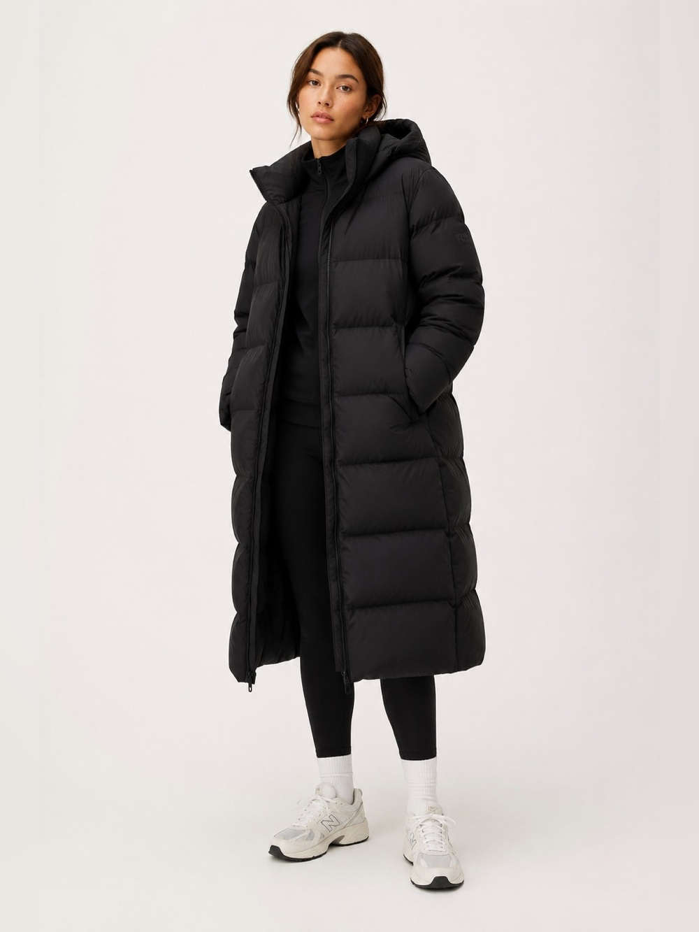 NWT - Aritzia - The Super Puff - Long - Size Small - Black